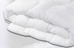 MICRONIGHTS SYNTHETIC DUVET
